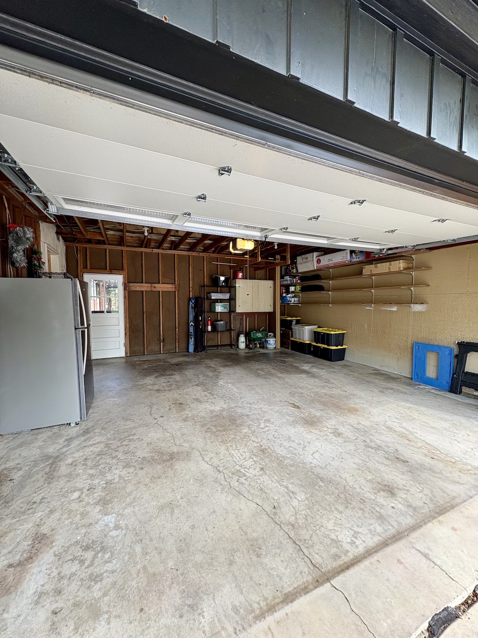 Clean Garage